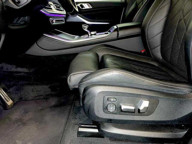 Photo of 2023 Alpine White BMW X5