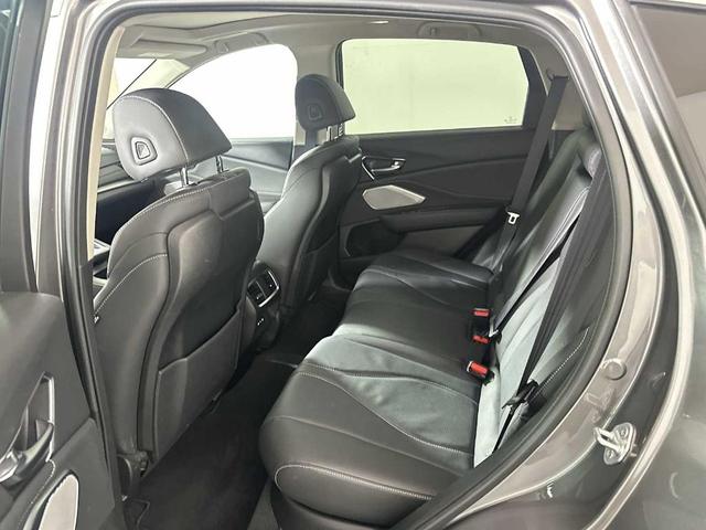 Photo of 2022 Liquid Carbon Metallic Acura RDX
