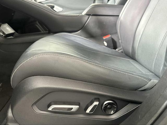 Photo of 2022 Liquid Carbon Metallic Acura RDX