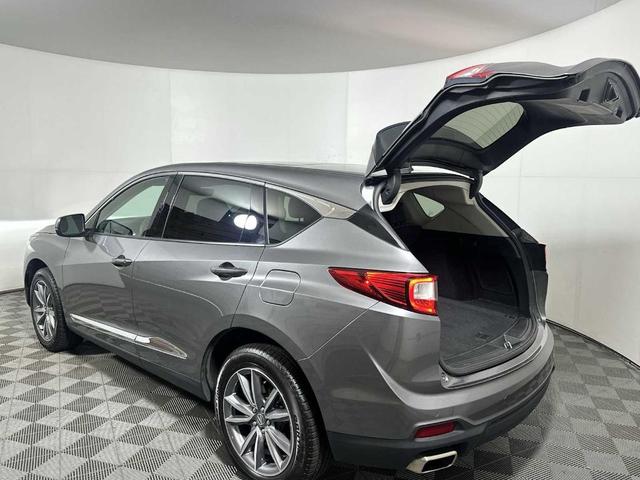 Photo of 2022 Liquid Carbon Metallic Acura RDX