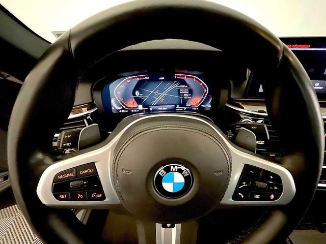 Photo of 2022 Dark Graphite Metallic BMW 530