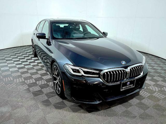 Photo of 2022 Dark Graphite Metallic BMW 530