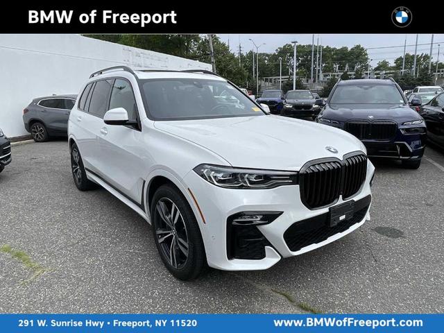 2022 BMW X7