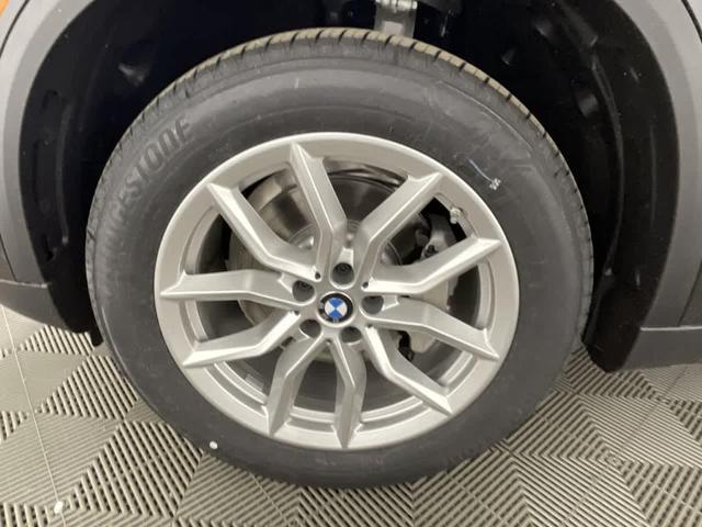Photo of 2023 Dark Graphite Metallic BMW X5