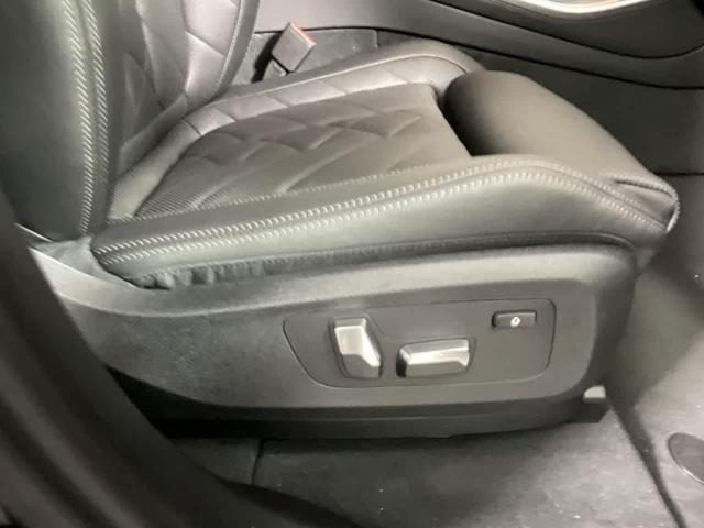 Photo of 2023 Dark Graphite Metallic BMW X5