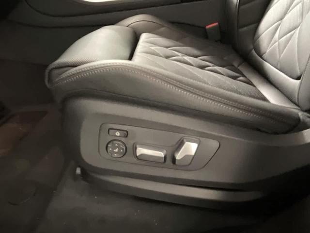 Photo of 2023 Dark Graphite Metallic BMW X5