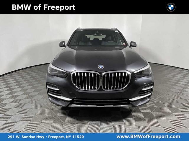 Photo of 2023 Dark Graphite Metallic BMW X5