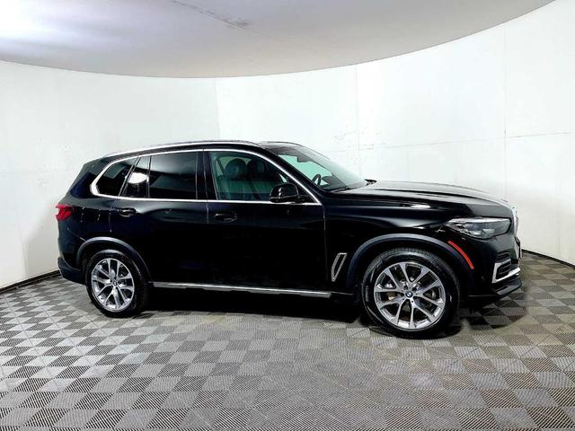 Photo of 2023 Jet Black BMW X5