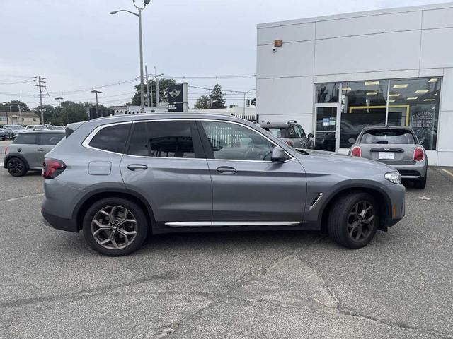 Photo of 2023 Skyscraper Gray Metallic BMW X3
