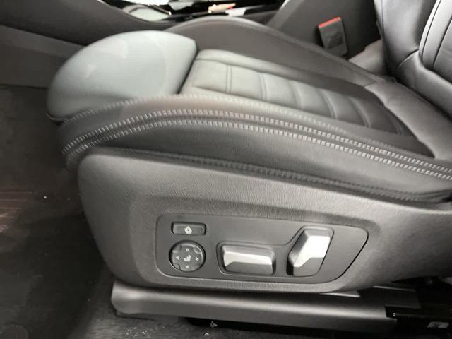 Photo of 2023 Skyscraper Gray Metallic BMW X3