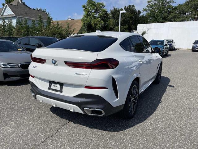 Photo of 2023 Alpine White BMW X6