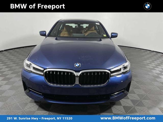 Photo of 2022 Phytonic Blue Metallic BMW 530