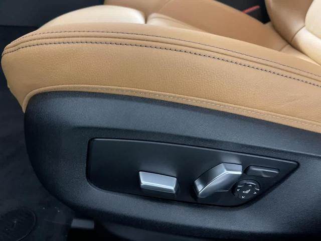 Photo of 2022 Phytonic Blue Metallic BMW 530