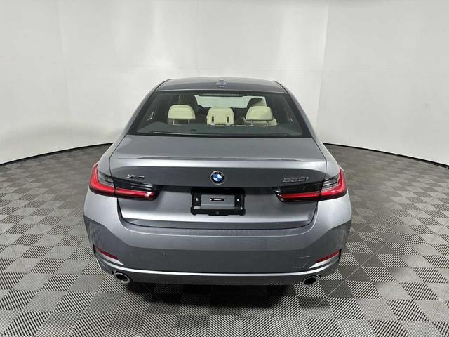 Photo of 2025 Gray Metallic BMW 330