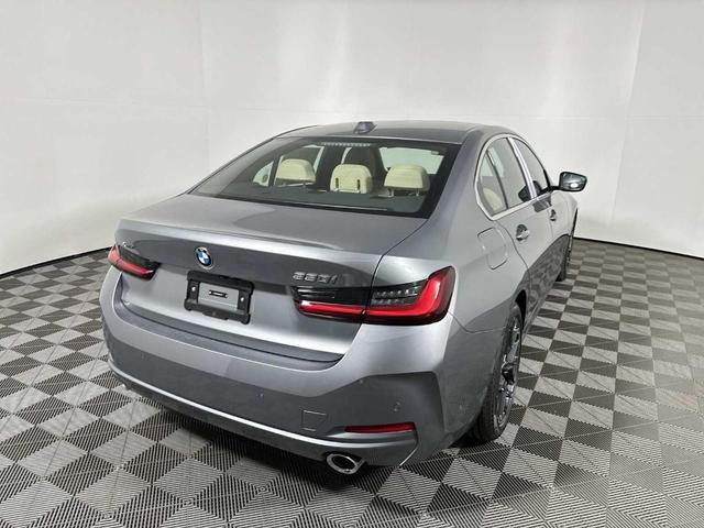 Photo of 2025 Gray Metallic BMW 330