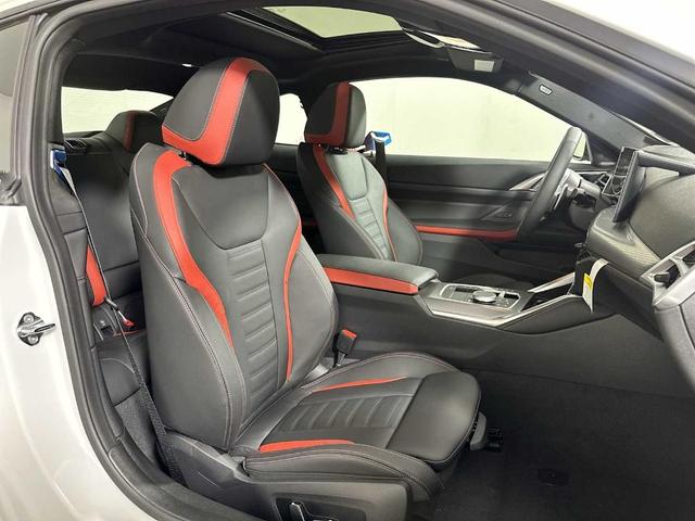 Photo of 2026 Mineral White Metallic BMW 430