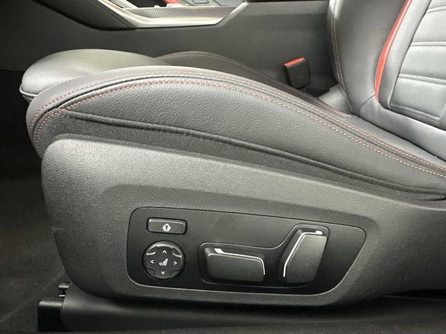 Photo of 2026 Mineral White Metallic BMW 430