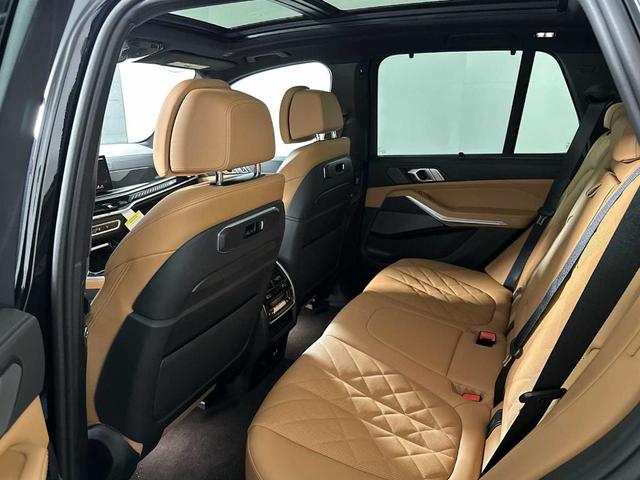 Photo of 2026 Black Sapphire Metallic BMW X5