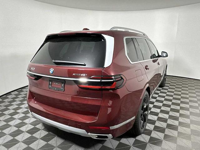Photo of 2026 Aventurin Red Metallic BMW X7