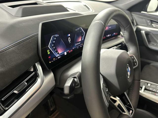 Photo of 2026 Portimao Blue Metallic BMW X1