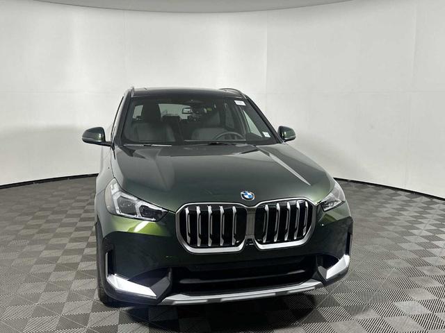 Photo of 2025 San Remo Green Metallic BMW X1