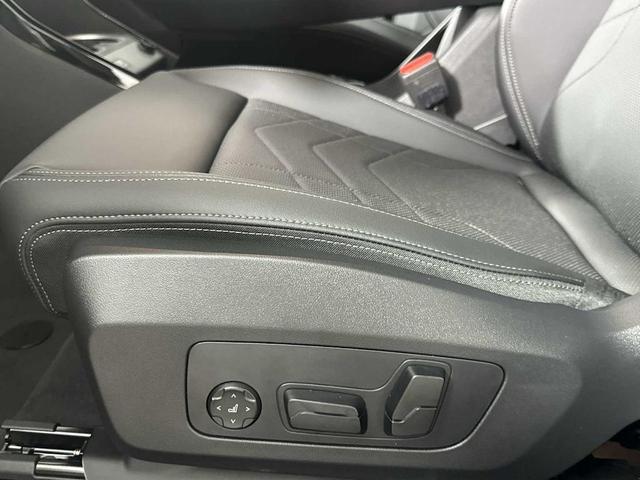 Photo of 2025 San Remo Green Metallic BMW X1