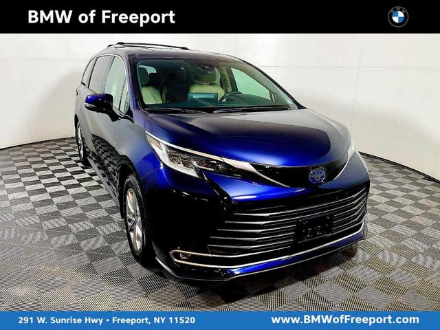 2021 Toyota Sienna