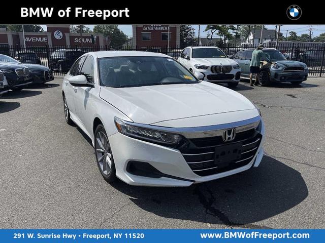 Photo of 2021 Platinum White Pearl Honda Accord