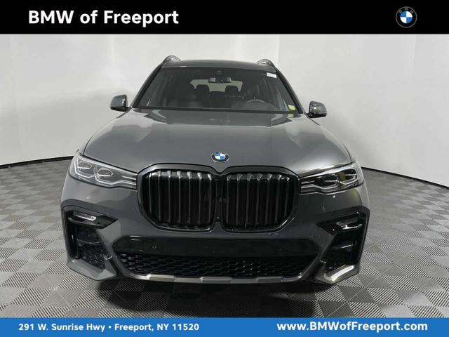 2022 BMW X7