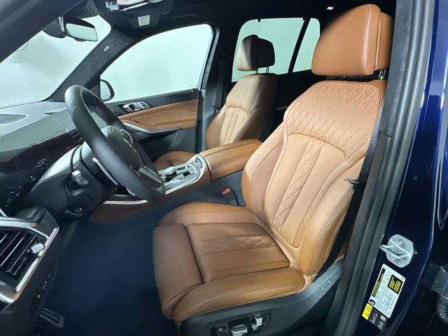Photo of 2026 Tanzanite Blue II Metallic BMW X5 PHEV