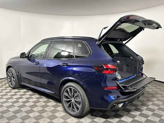 Photo of 2026 Tanzanite Blue II Metallic BMW X5 PHEV
