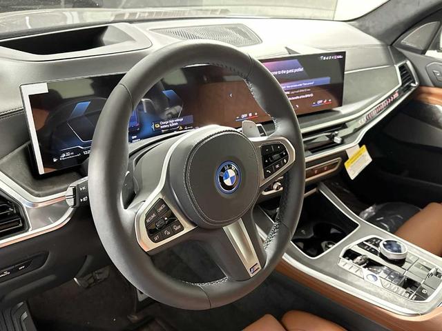 Photo of 2026 Tanzanite Blue II Metallic BMW X5 PHEV
