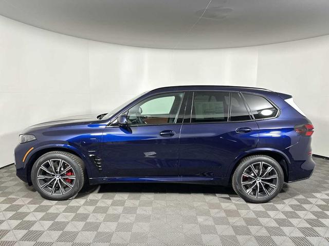 Photo of 2026 Tanzanite Blue II Metallic BMW X5 PHEV
