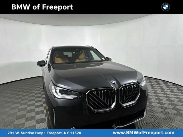 Photo of 2025 Dark Graphite Metallic BMW X3