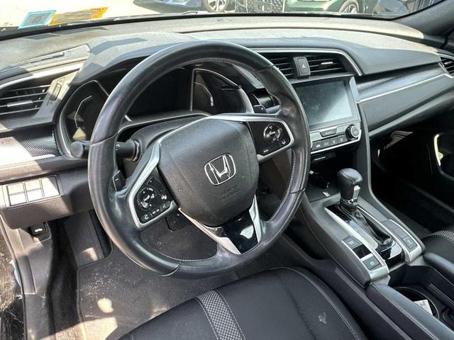 Photo of 2019 Crystal Black Pearl Honda Civic