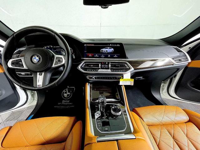 Photo of 2023 Alpine White BMW X6