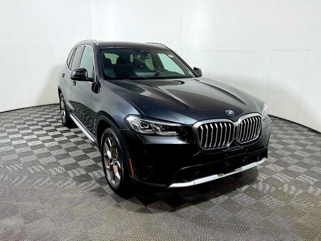 Photo of 2022 Dark Graphite Metallic BMW X3