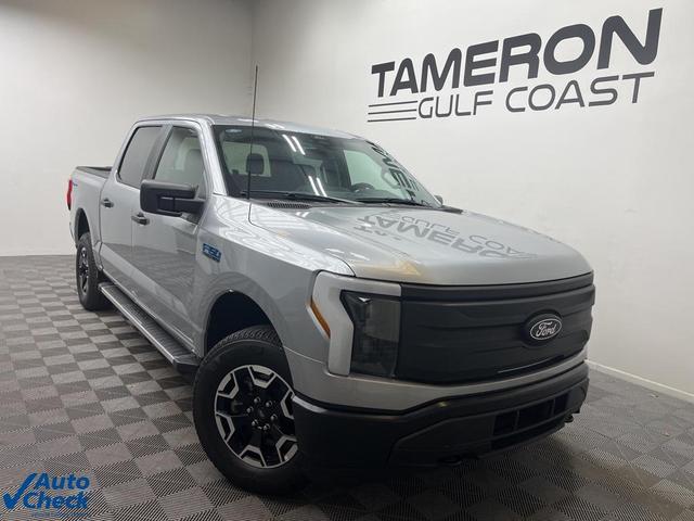 Photo of 2024 Silver Metallic Ford F-150 Lightning