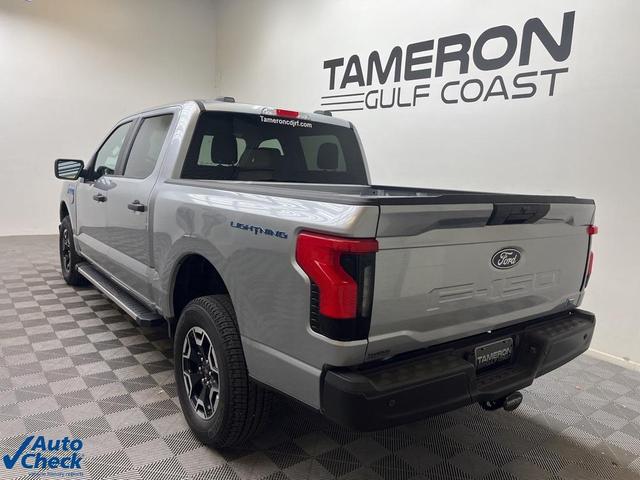 Photo of 2024 Silver Metallic Ford F-150 Lightning