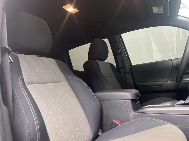 Photo of 2022 Green Toyota Tacoma