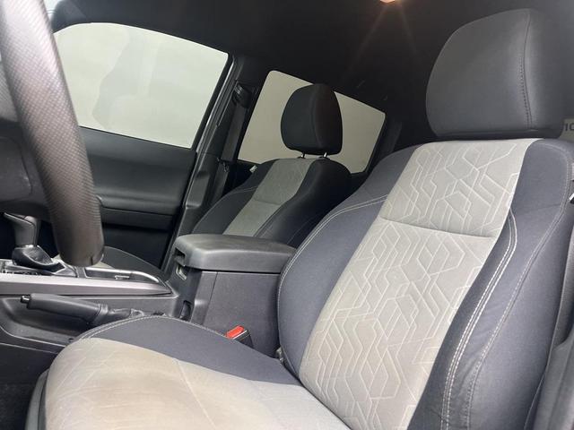 Photo of 2022 Green Toyota Tacoma