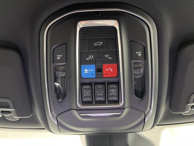 Photo of 2025 Diamond Black Jeep Grand Cherokee