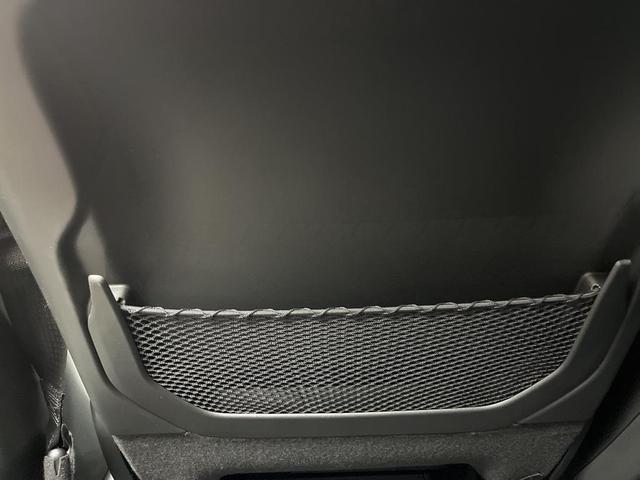 Photo of 2025 Bright White Clearcoat Jeep Grand Cherokee
