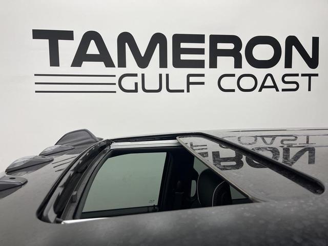 Photo of 2025 Diamond Black RAM 2500