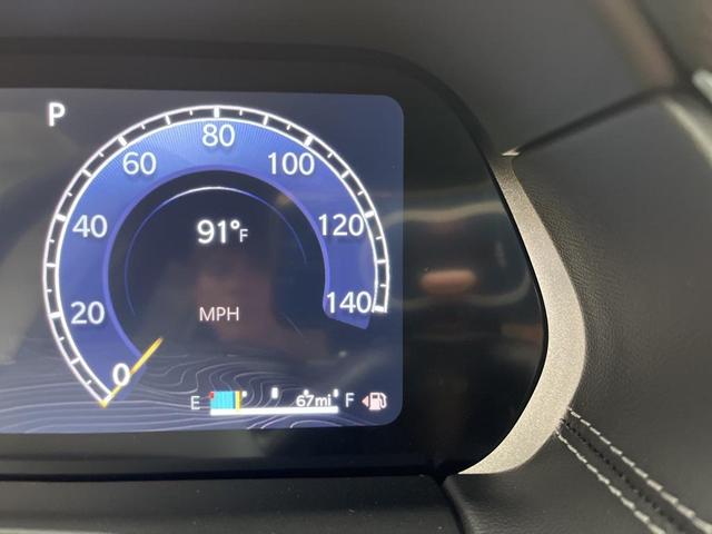 Photo of 2025 Metallic Jeep Grand Cherokee