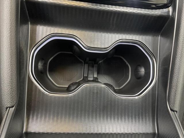 Photo of 2025 Metallic Jeep Grand Cherokee