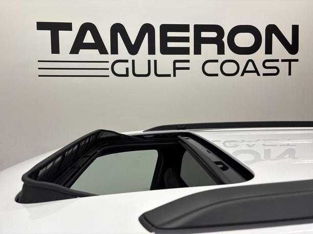 Photo of 2025 Bright White Clearcoat Jeep Grand Cherokee