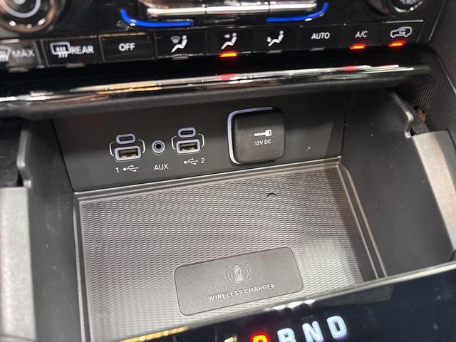 Photo of 2025 Bright White Clearcoat Jeep Grand Cherokee