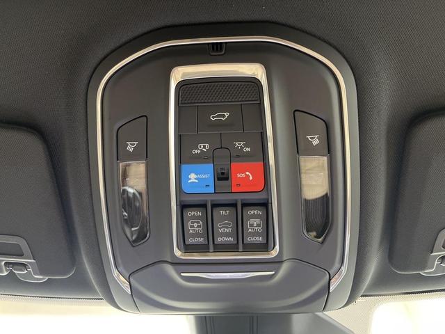 Photo of 2025 Metallic Jeep Grand Cherokee