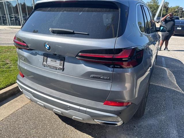 Photo of 2024 Gray BMW X5